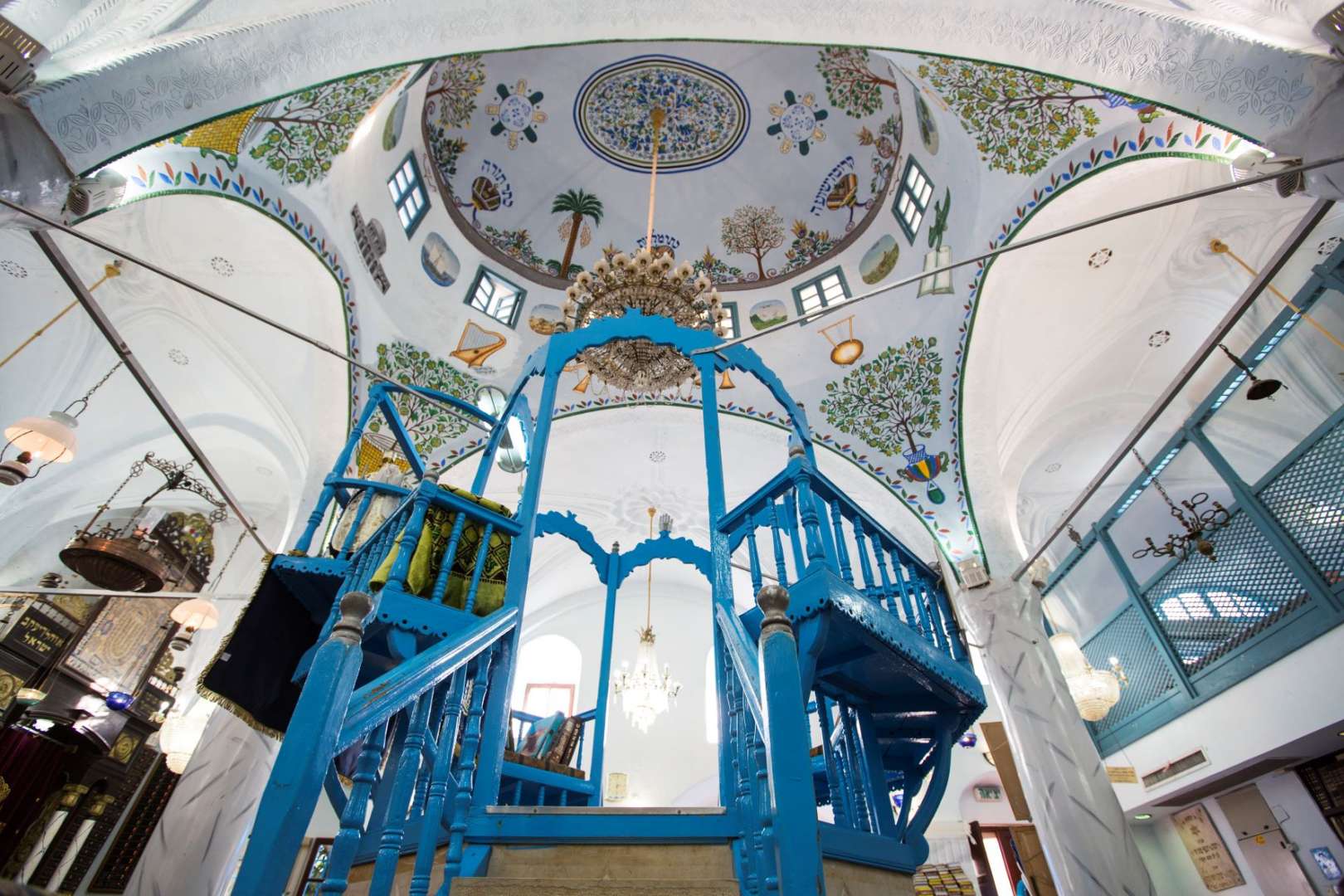 reasons-to-visit-israel-synagogues
