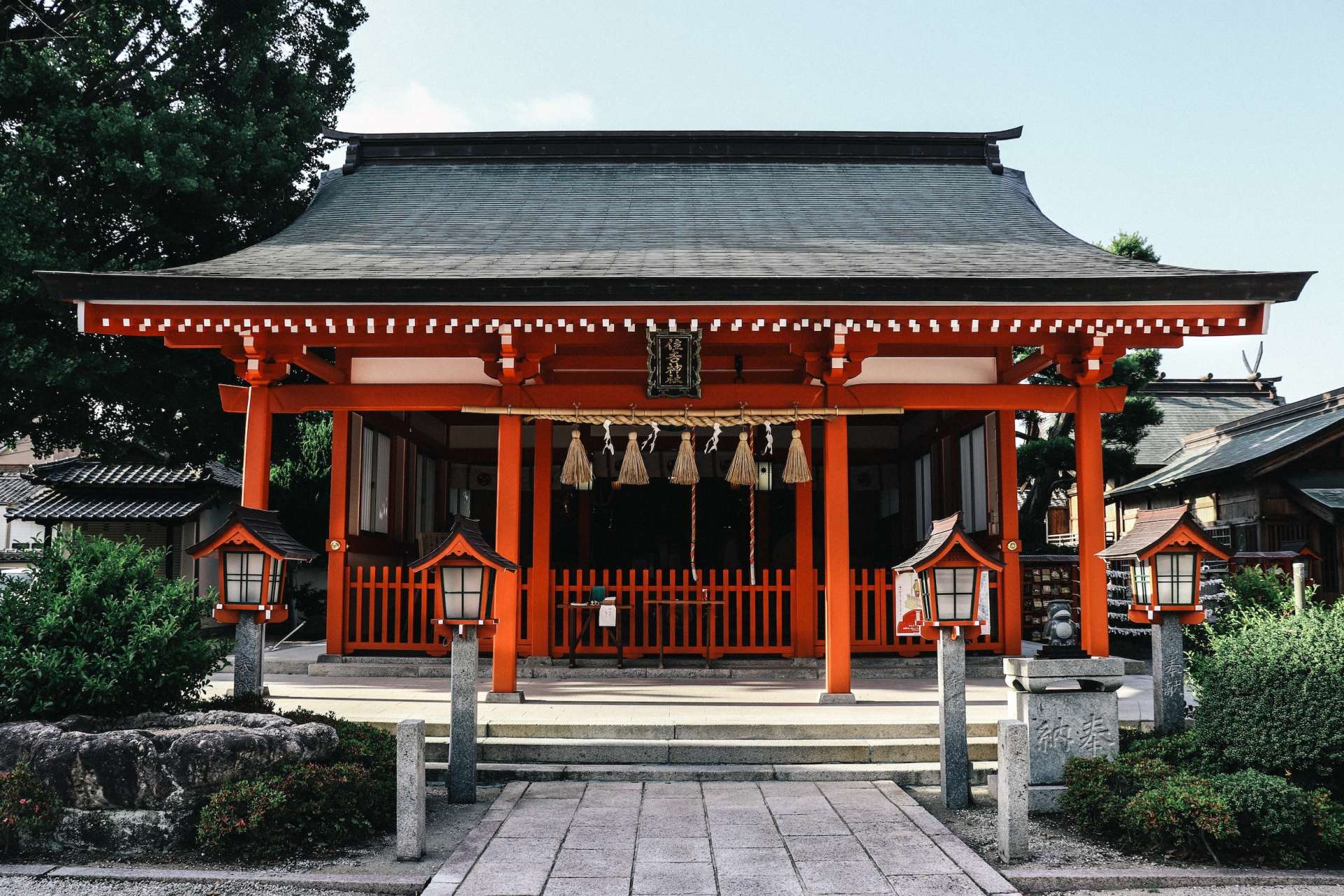 reasons-to-visit-japan-temples